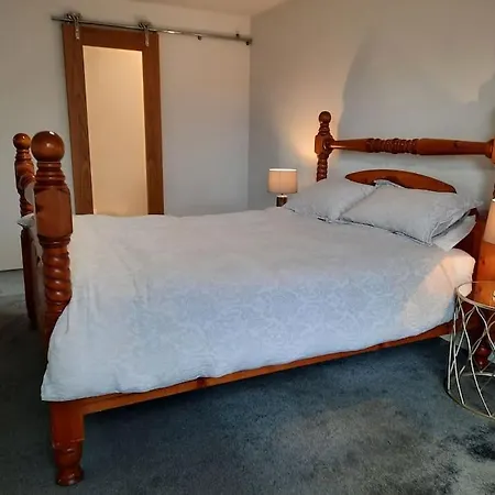 Bed & Breakfast Shannon Airport Collection And Drop-off Included *