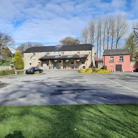 ベッド・アンド・ブレックファスト Shannon Airport Collection And Drop-off Included バンラッティ